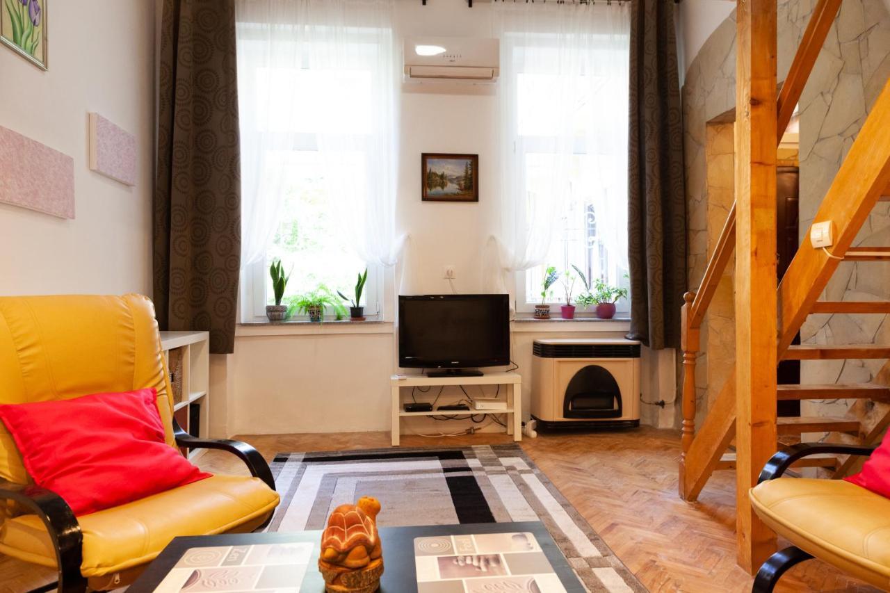 Happy Turtle Apartments Budapest Exterior foto